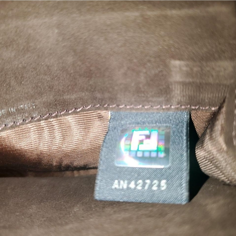 Fendi Brown Zucca Bifold Wallet, FIRM PRICE - Picture 7 of 12
